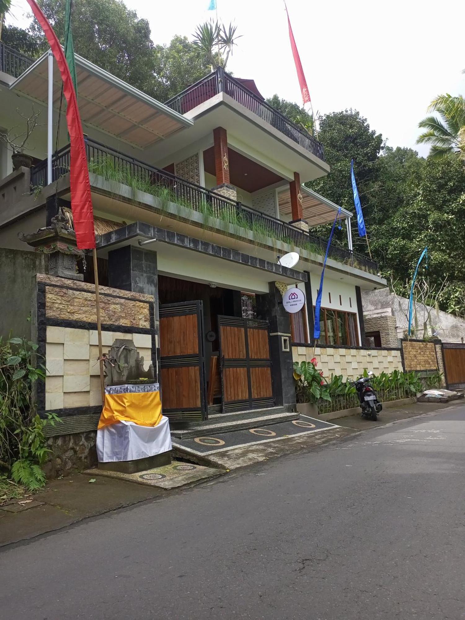 Bali Praya House Hotel Munduk  Exterior photo